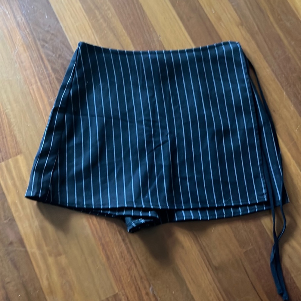 black and white skirt